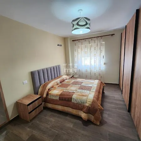 Cozy Piazza Place Iv דירה
